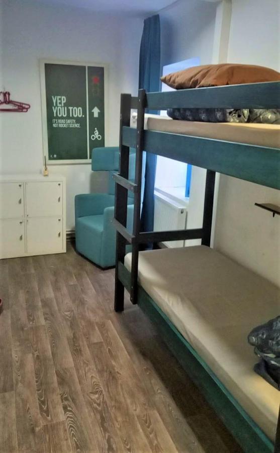 Bern Hostel Kiszyniów Zewnętrze zdjęcie