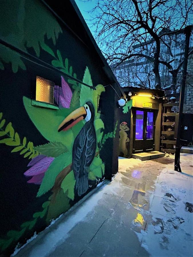 Bern Hostel Kiszyniów Zewnętrze zdjęcie