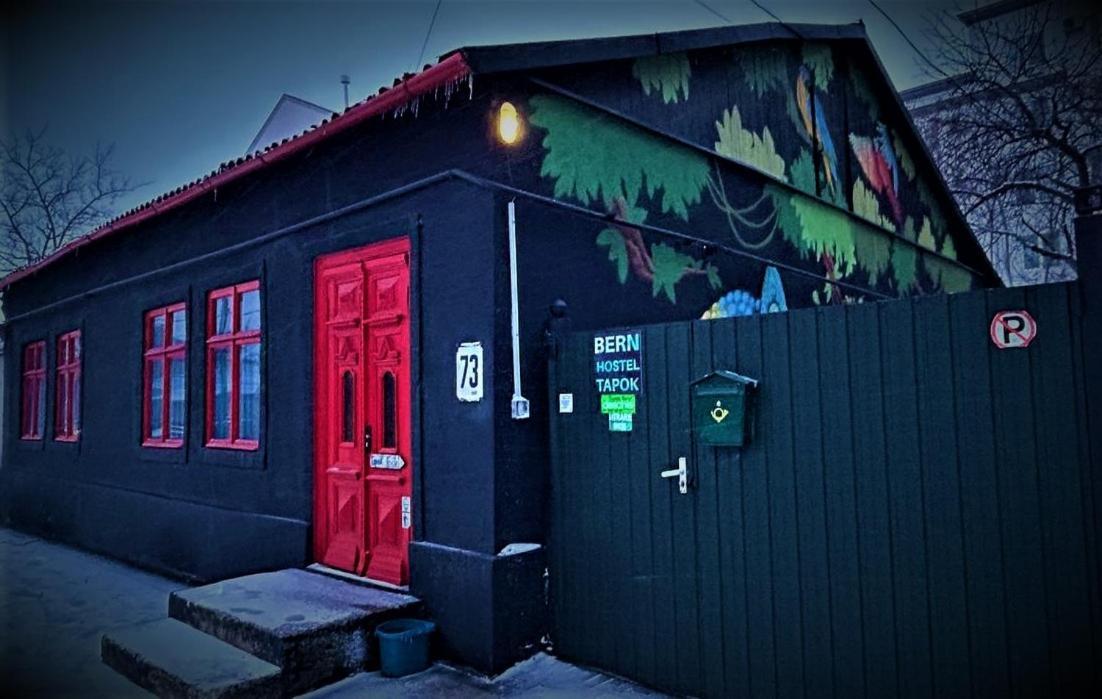Bern Hostel Kiszyniów Zewnętrze zdjęcie
