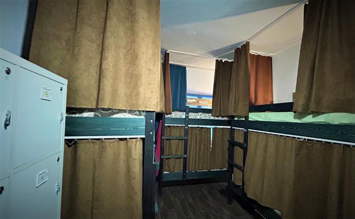 Bern Hostel Kiszyniów Zewnętrze zdjęcie