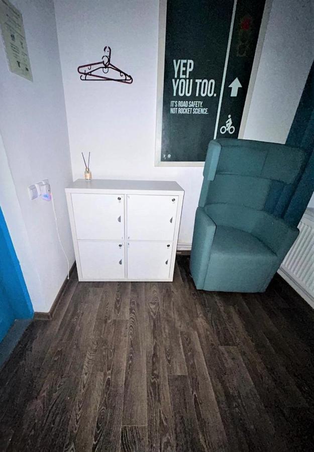 Bern Hostel Kiszyniów Zewnętrze zdjęcie