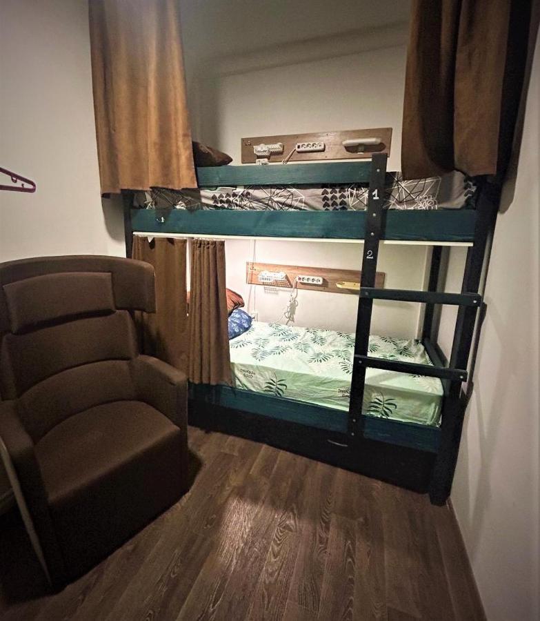 Bern Hostel Kiszyniów Zewnętrze zdjęcie