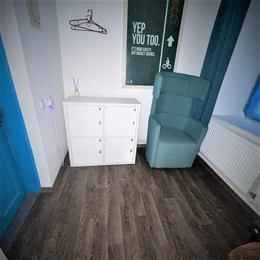 Bern Hostel Kiszyniów Zewnętrze zdjęcie