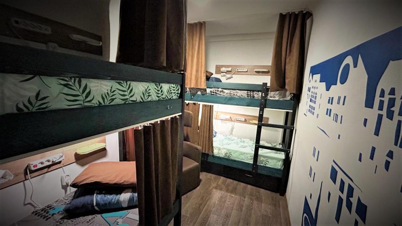 Bern Hostel Kiszyniów Zewnętrze zdjęcie