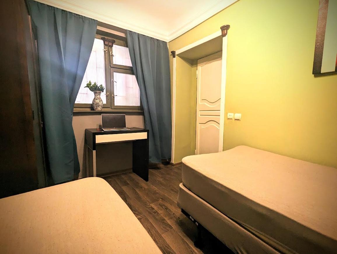 Bern Hostel Kiszyniów Zewnętrze zdjęcie